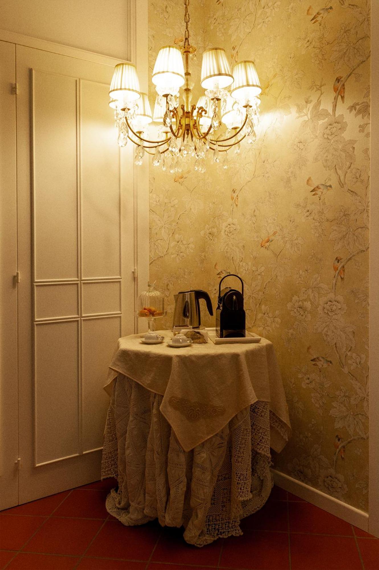 Residenza Ambrogi Aparthotel Urbino Luaran gambar