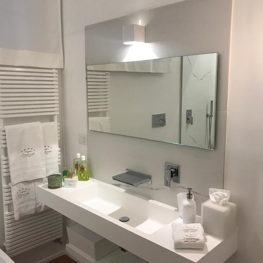 Residenza Ambrogi Aparthotel Urbino Luaran gambar